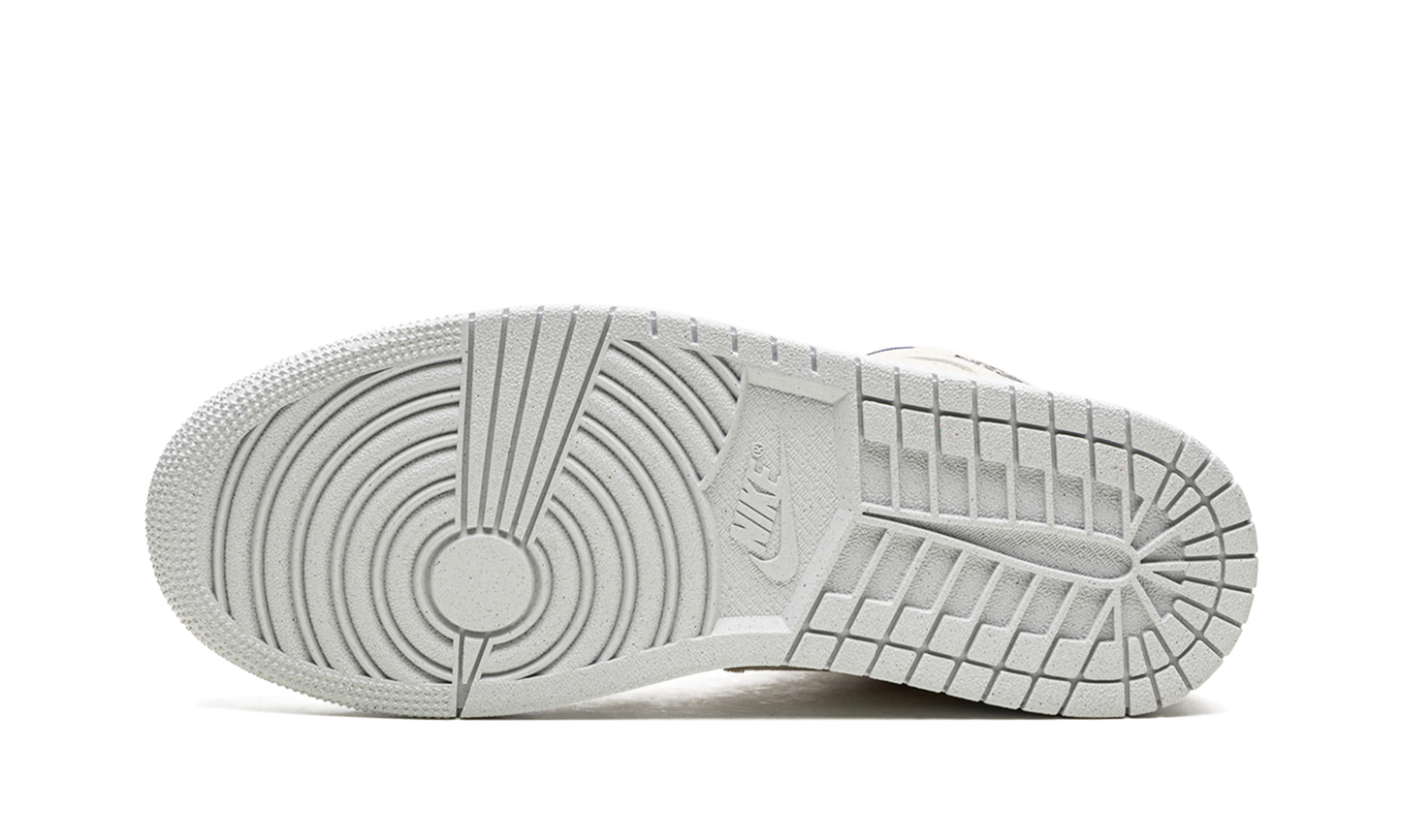 AIR JORDAN 1 MID WMNS Sanddrift DM9126 104