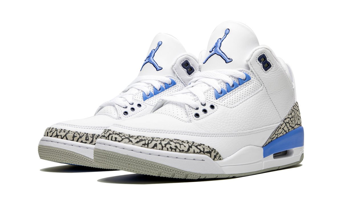 Air Jordan 3 Retro UNC CT8532 104