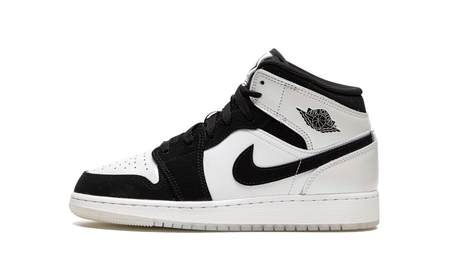 Air Jordan 1 MID SE GS Diamond Shorts DN4321 100