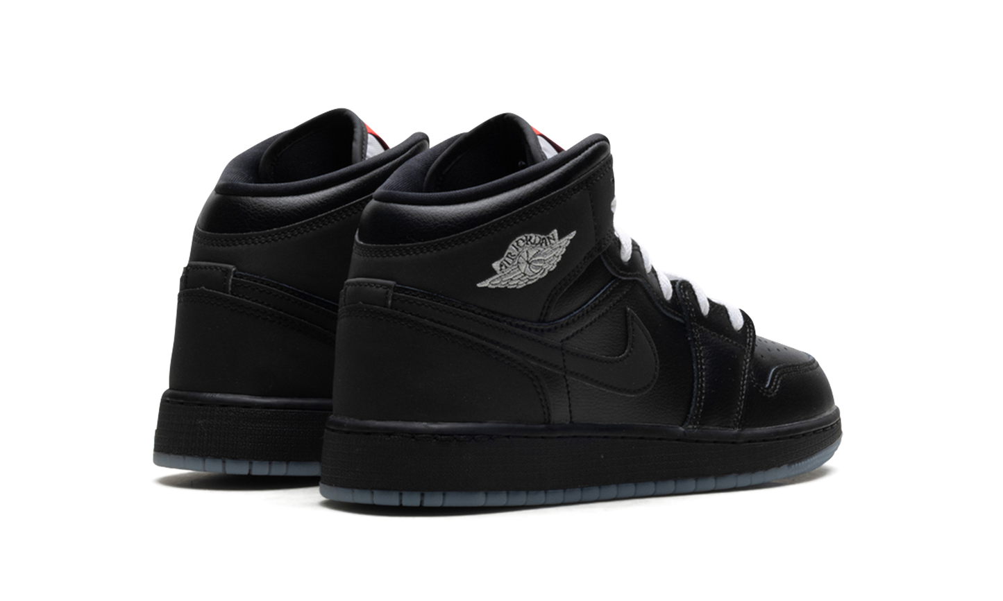 Jordan 1 Mid SE GS Black Metallic Reimagined HV5180 010