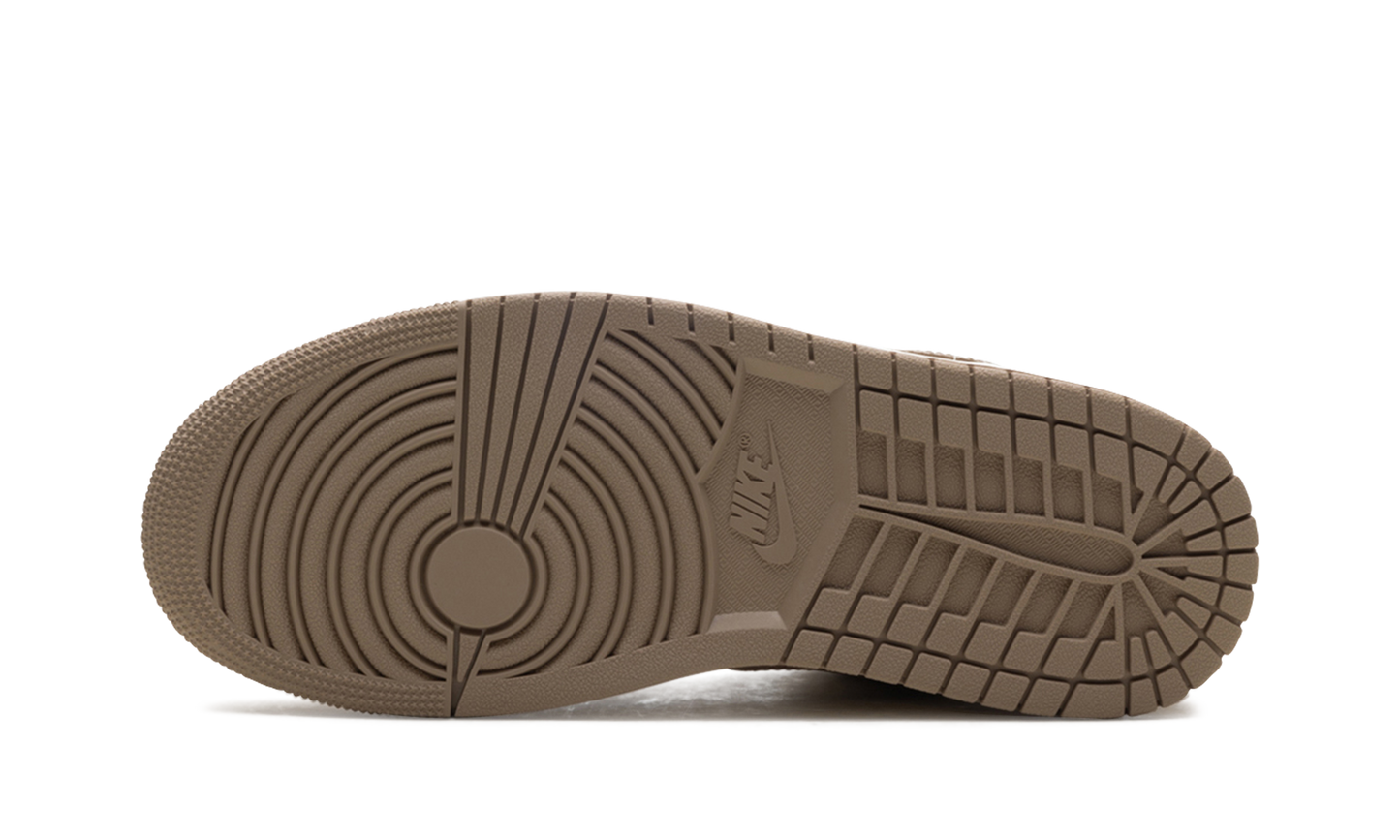 Jordan 1 Low WMNS Rattan Sail Desert Camo DC0774 203