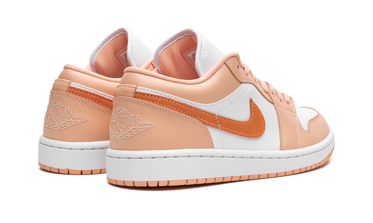 AIR JORDAN 1 LO WMNS Sunset Haze DC0774 801