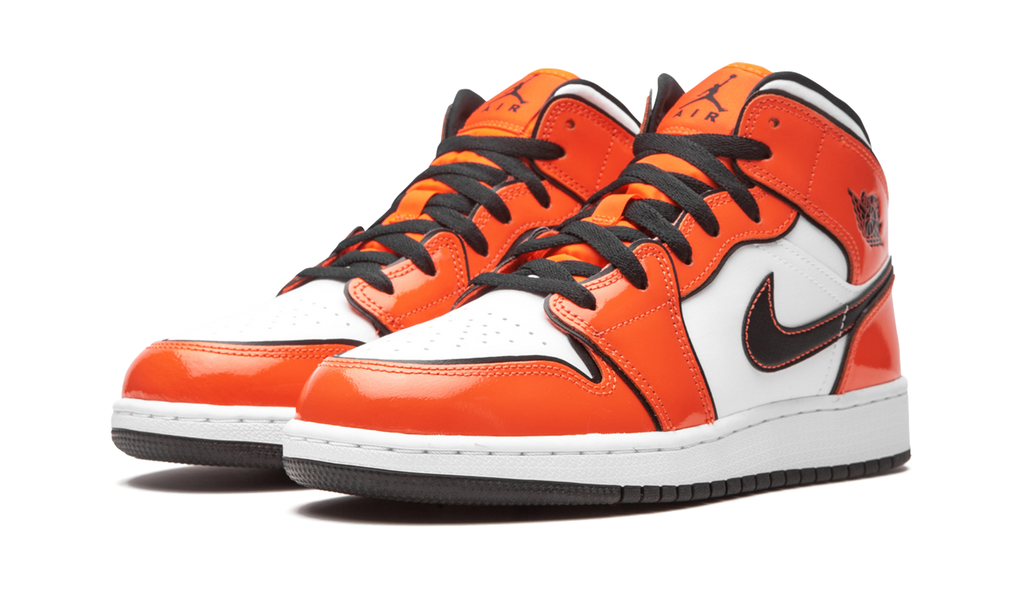 Air Jordan 1 Mid SE GS Turf Orange BQ6931 802