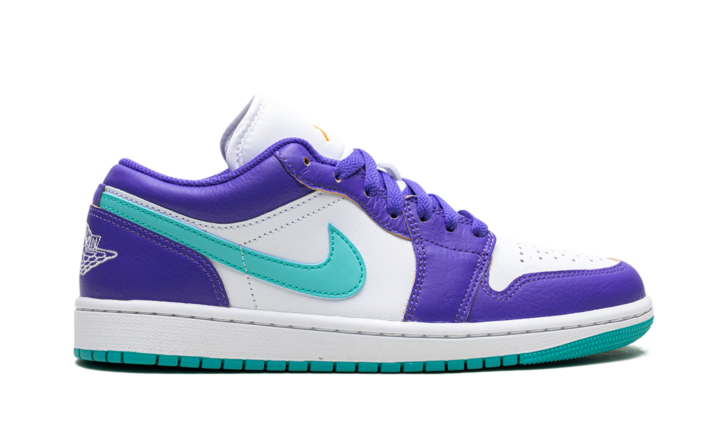 Air Jordan 1 Low Hornets HJ9013 550