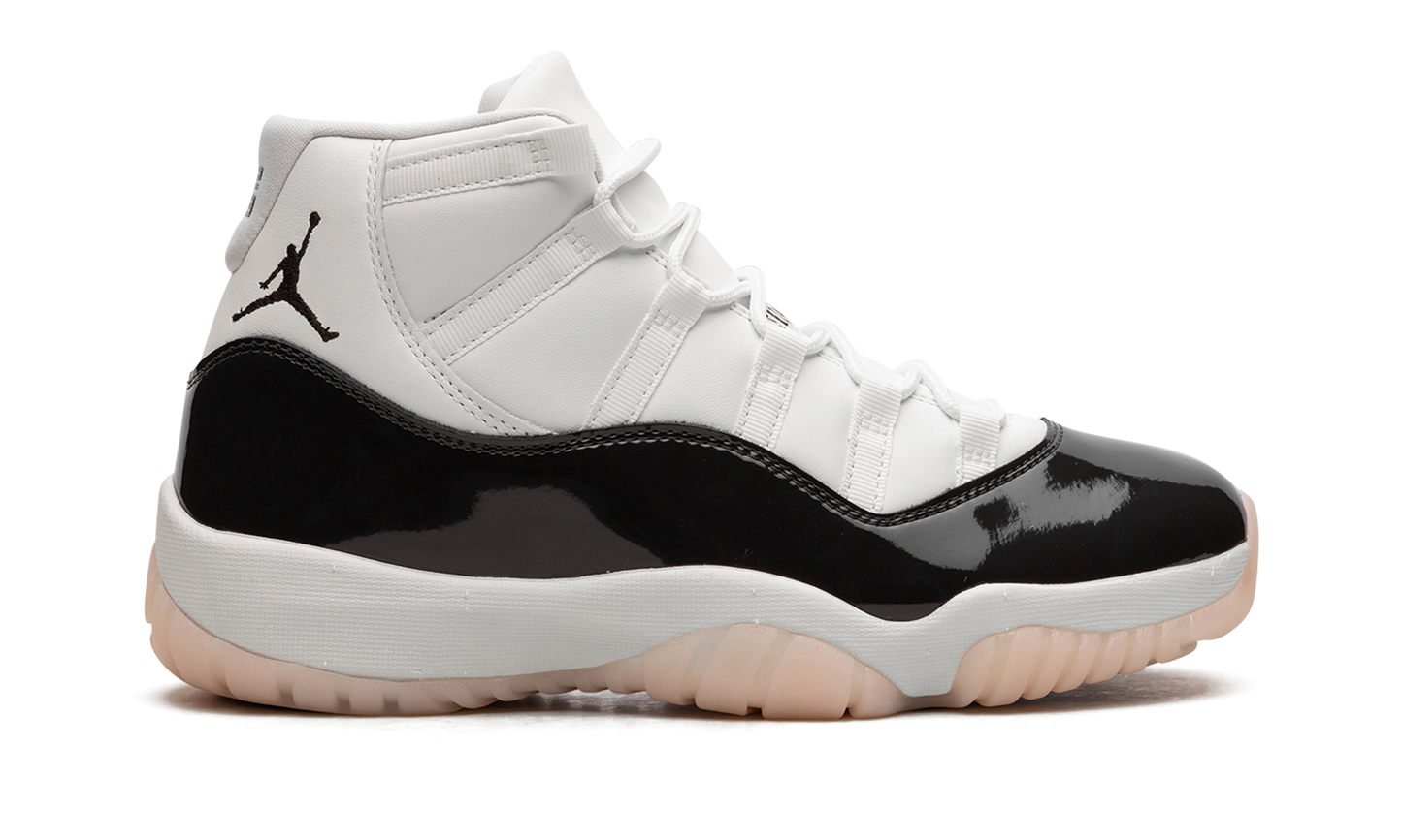 AIR JORDAN 11 WMNS Neapolitan AR0715 101