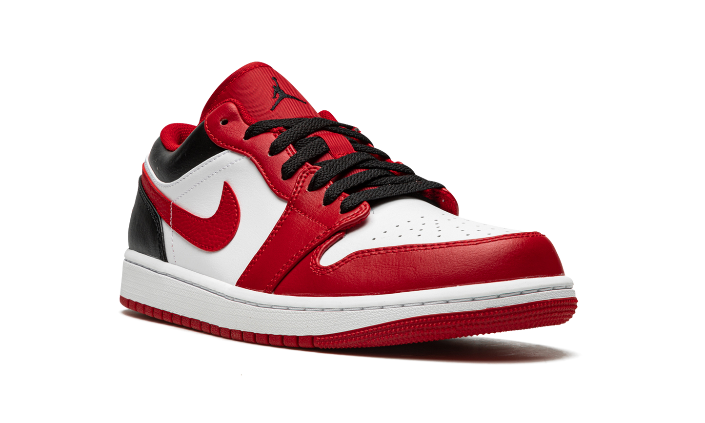Jordan 1 low Bulls 553558 163