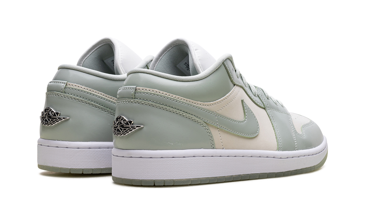 Jordan 1 Low WMNS Seafoam Sail HF4078 100