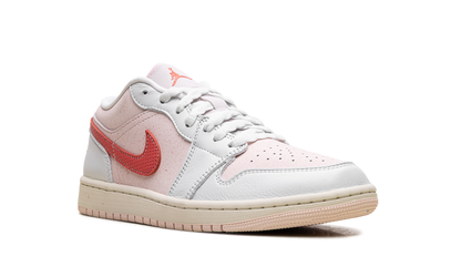 Air Jordan 1 Low WMNS Strawberry MIlkshake IB8156 133