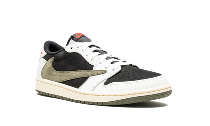AIR JORDAN 1 LOW OG WMNS Travis Scott - Olive DZ4137 106