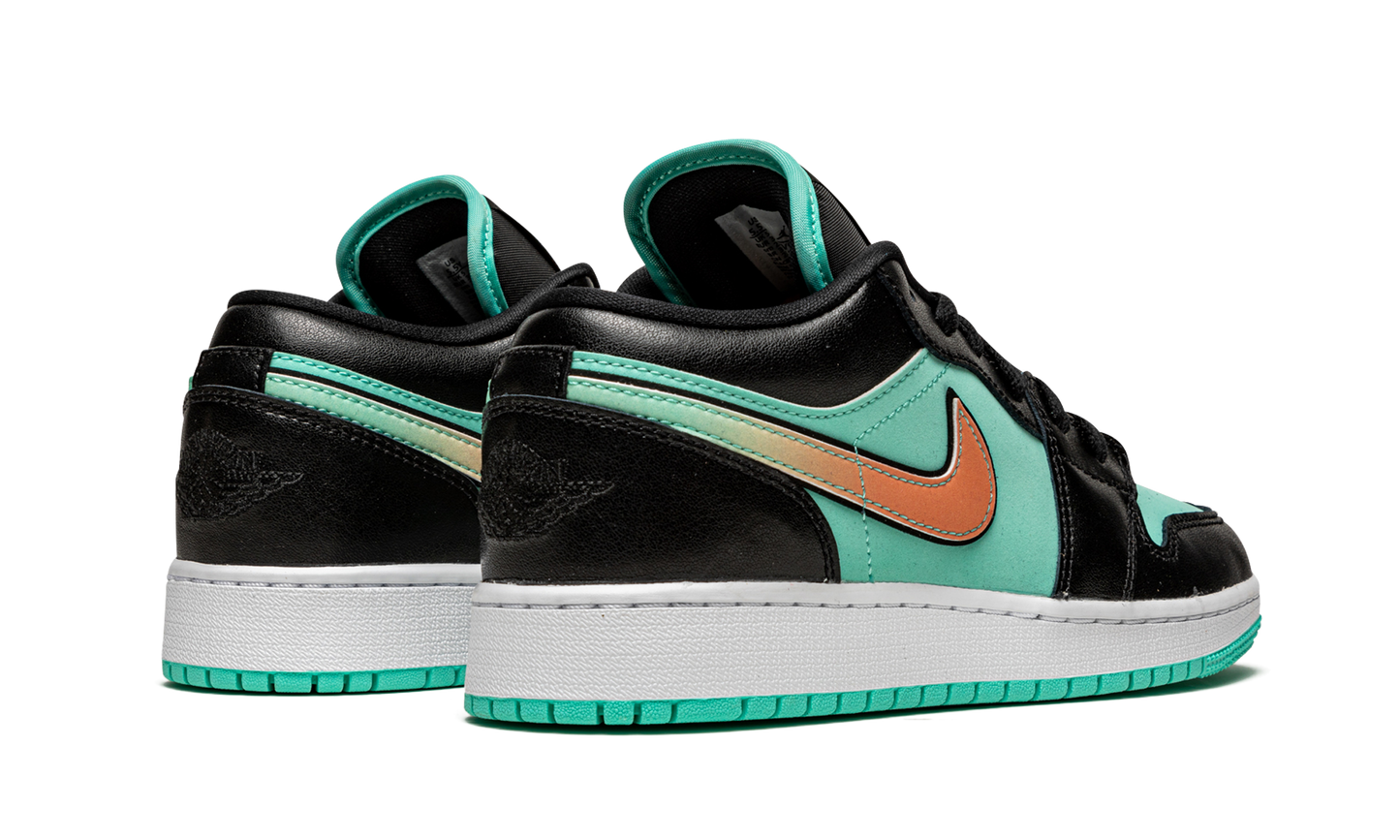 Air Jordan 1 Low SE GS Tropical Twist CV9844 301