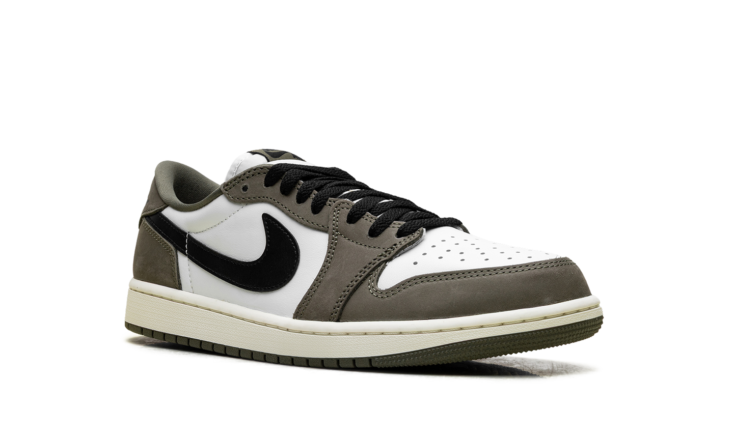 Air Jordan 1 Low Medium Olive HQ6998 200