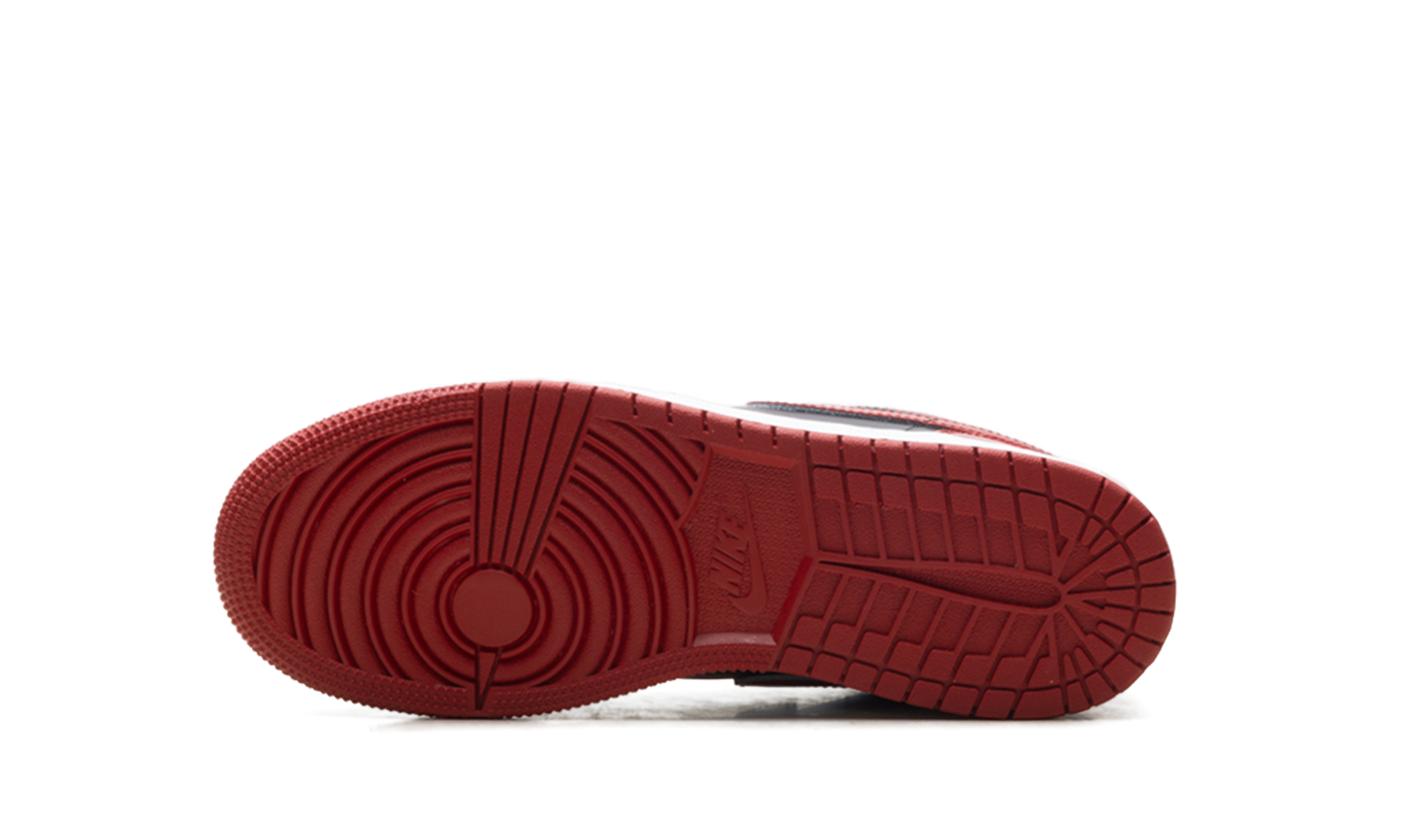 Air Jordan 1 Low SE GS Patent Bred HV4396 006