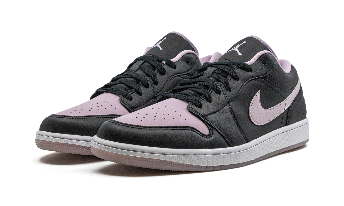 Jordan 1 Low SE Iced Lilac DV1309 051