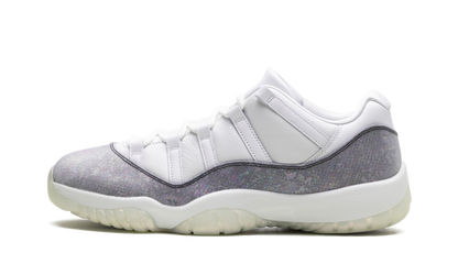 Air Jordan 11 Low Year of the Snake HQ7000 001