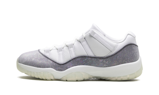 Air Jordan 11 Low Year of the Snake HQ7000 001