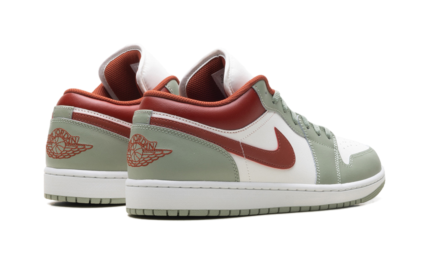 Air Jordan 1 Low Jade Horizon 553558 133