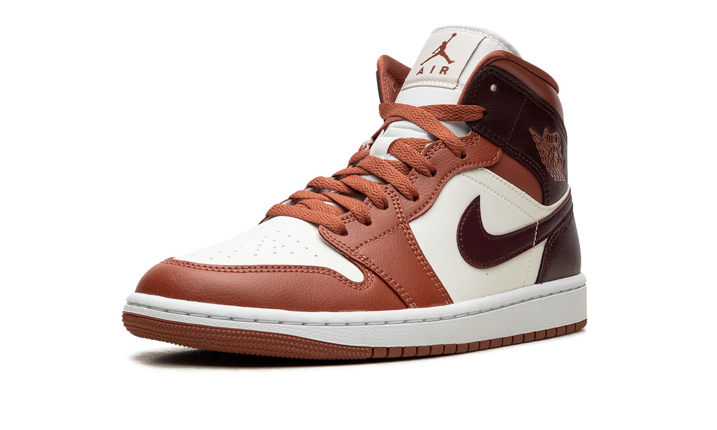 AIR JORDAN 1 MID WMNS Sky J Orange BQ6472 200